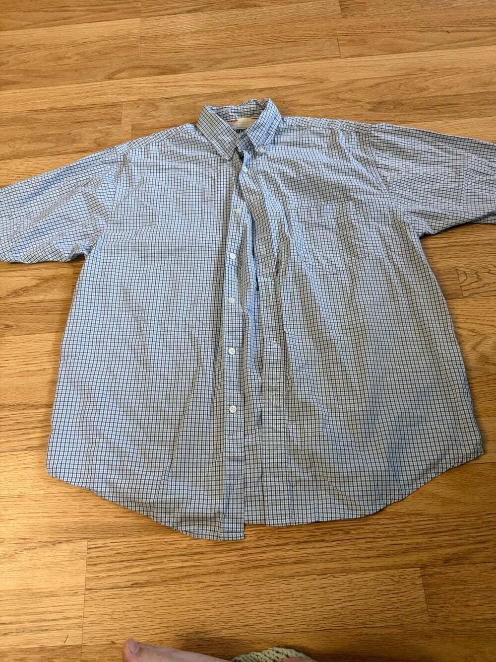 Men's Blue Plaid Short Sleeve Button Front Shirt
